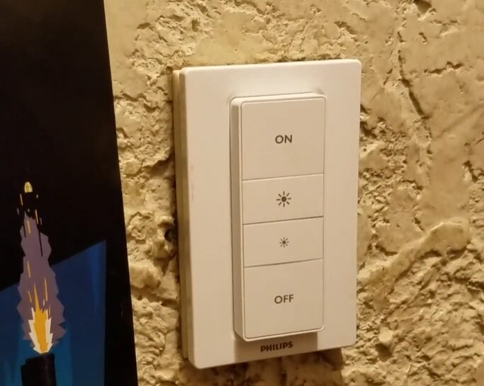 Hue Dimmer Switch Red Light